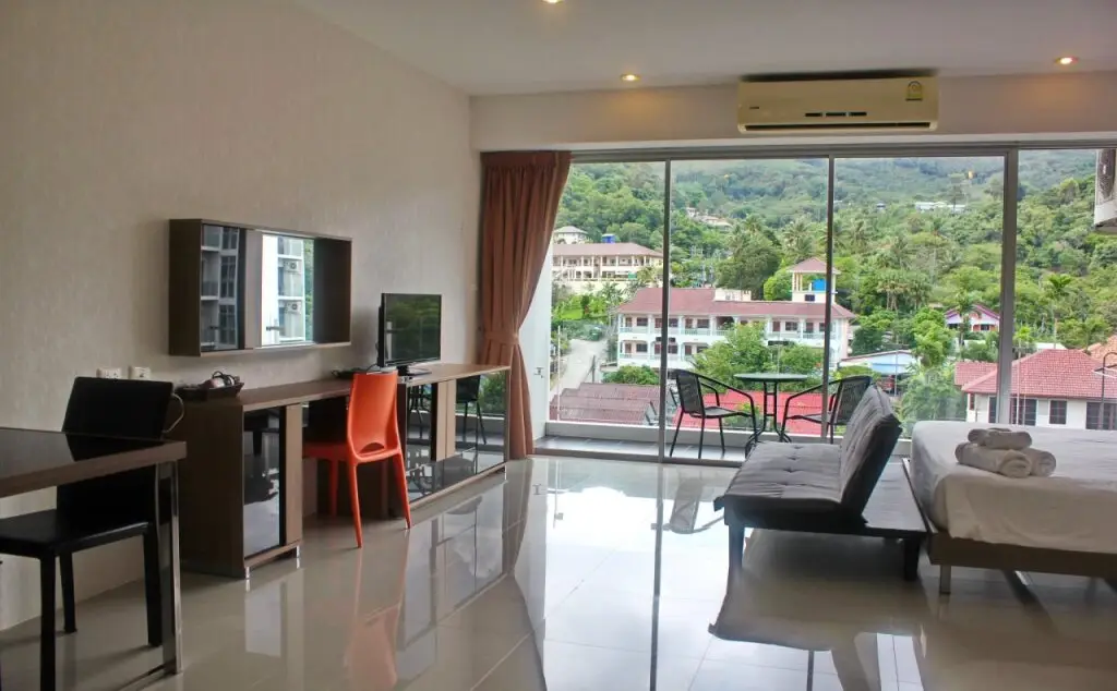 Муанг: Karon apartment