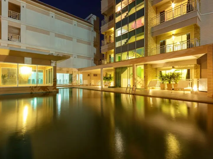 Чонбури: Nana Chat Bangsaen Hotel
