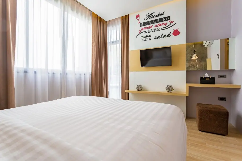 Пхукет: Oneloft Hotel