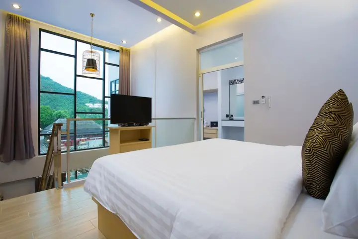 Пхукет: Oneloft Hotel