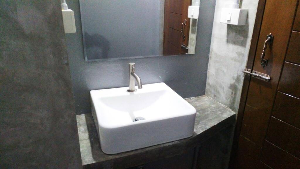 Бангкок: Baan hostel