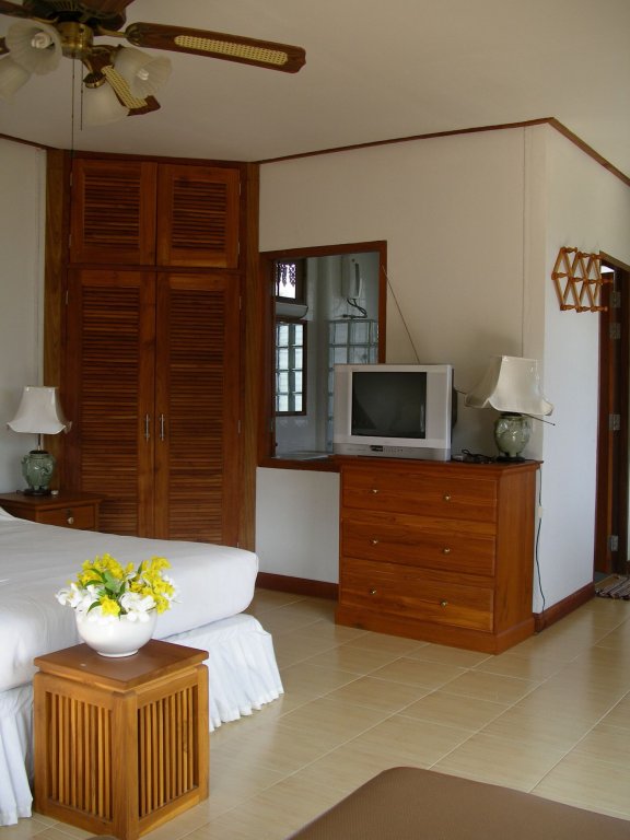 Клаенг: Ruenthairimhaad Resort