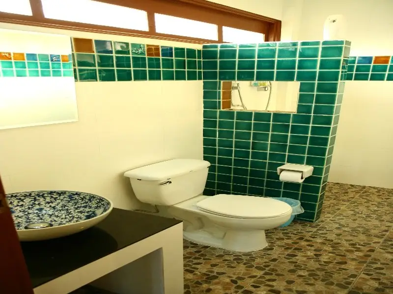 Ампхава: Baan Saranrom