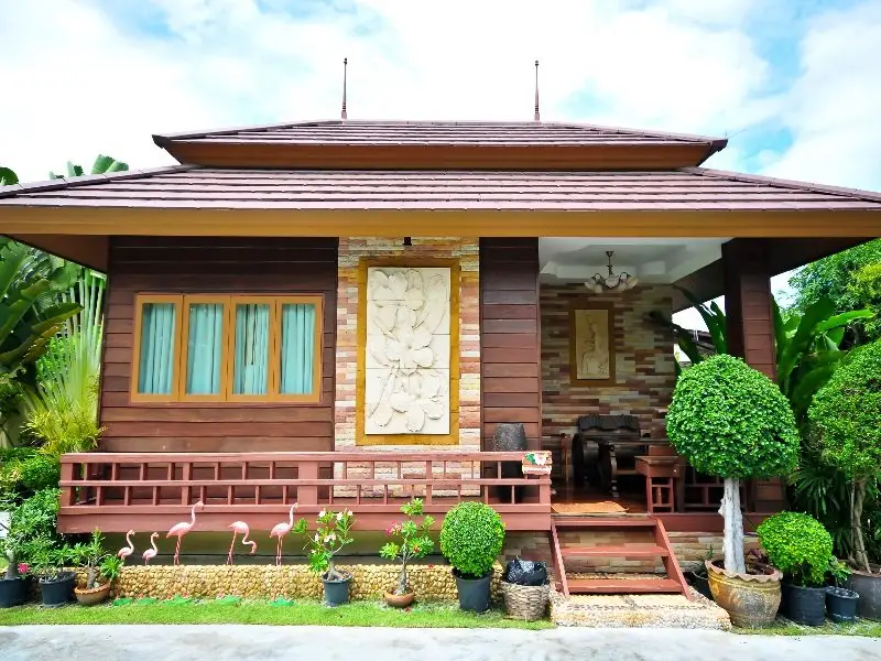 Ампхава: Baan Saranrom