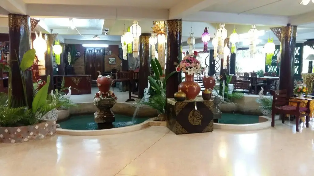 carousel image 0
