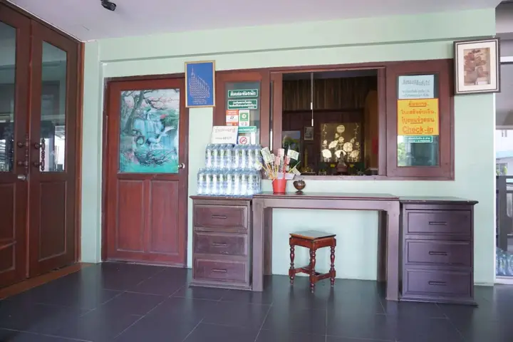 Накхонситхаммарат: Loy Garden Mansion
