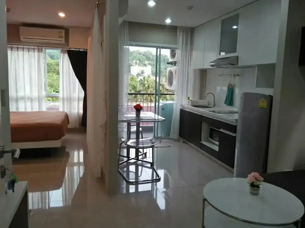 Кату: The Scene Condo By The Rich