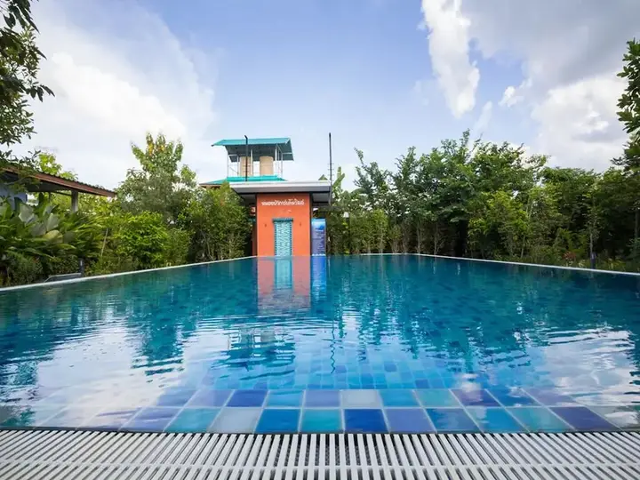 Нонгбуа Ламфу: Nongbua Garden Ville