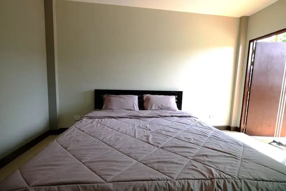 Каенг Хой: MT Place Apartment