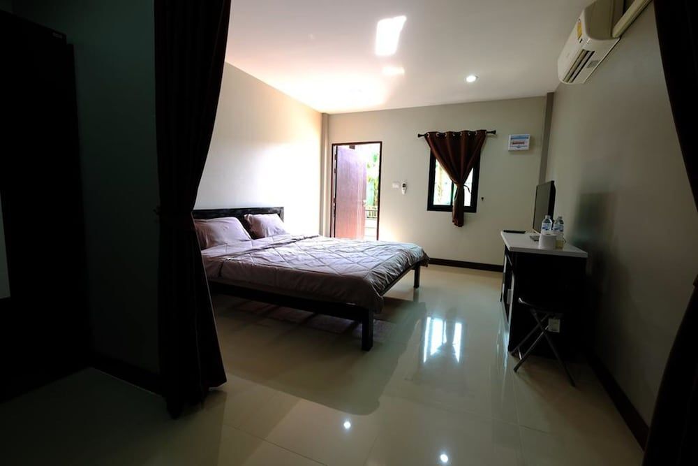 Каенг Хой: MT Place Apartment