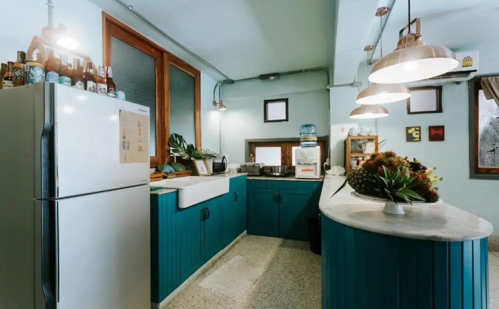 Транг: A Local Something Hostel