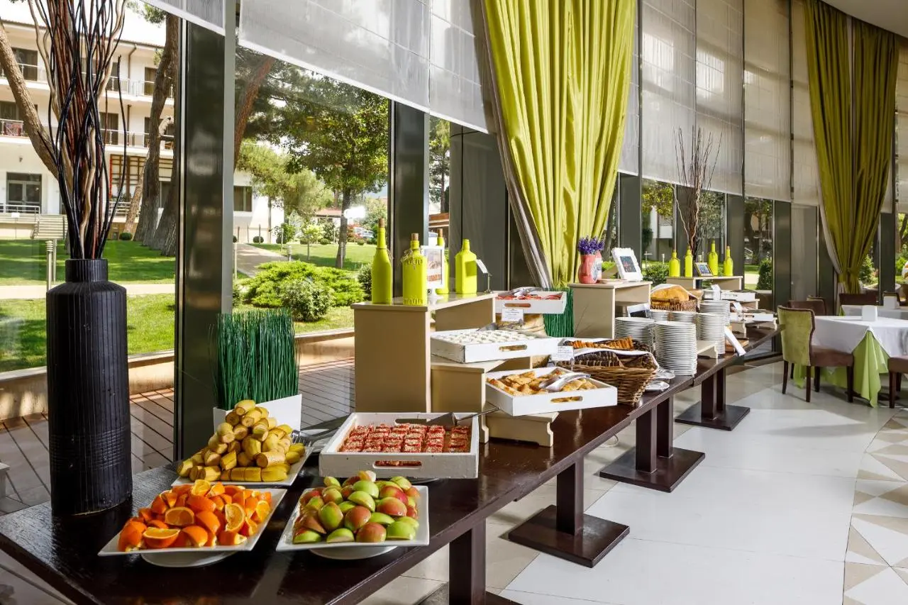 Геленджик: Приморье Grand Resort Hotel 3*