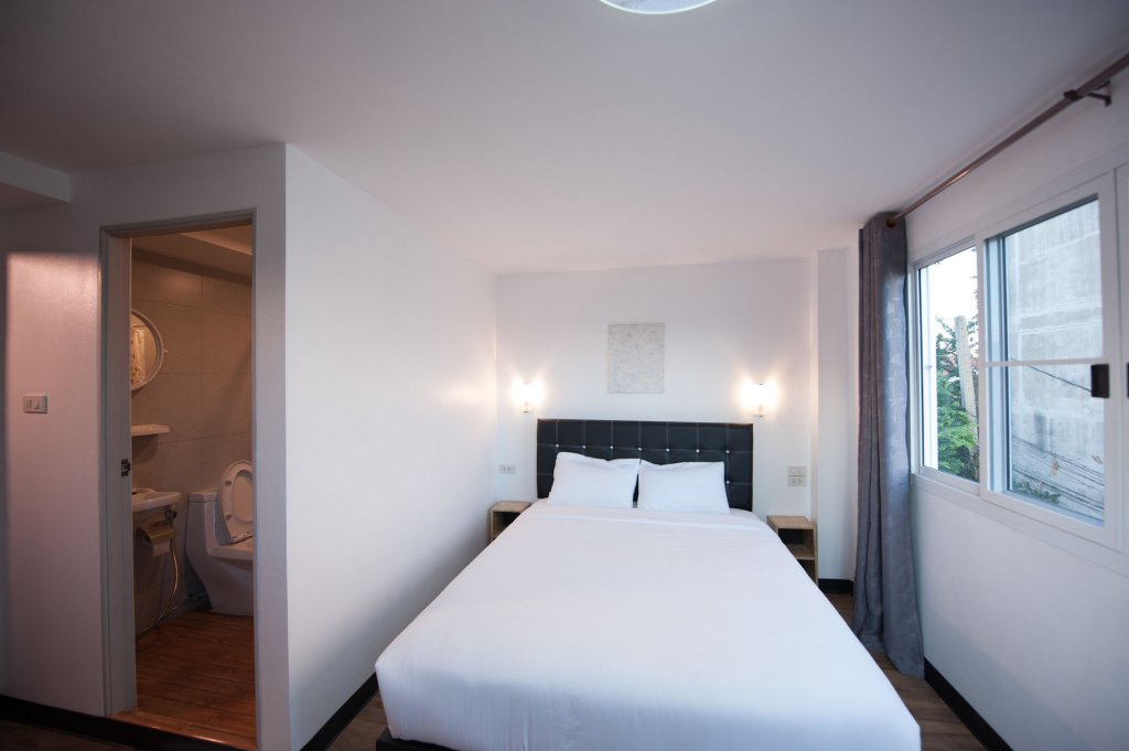 Бангкок: Hoppers Place Donmuang Room