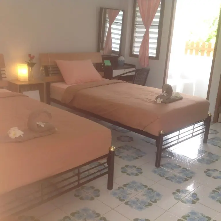 Пхетчхабури: 2N Guesthouse