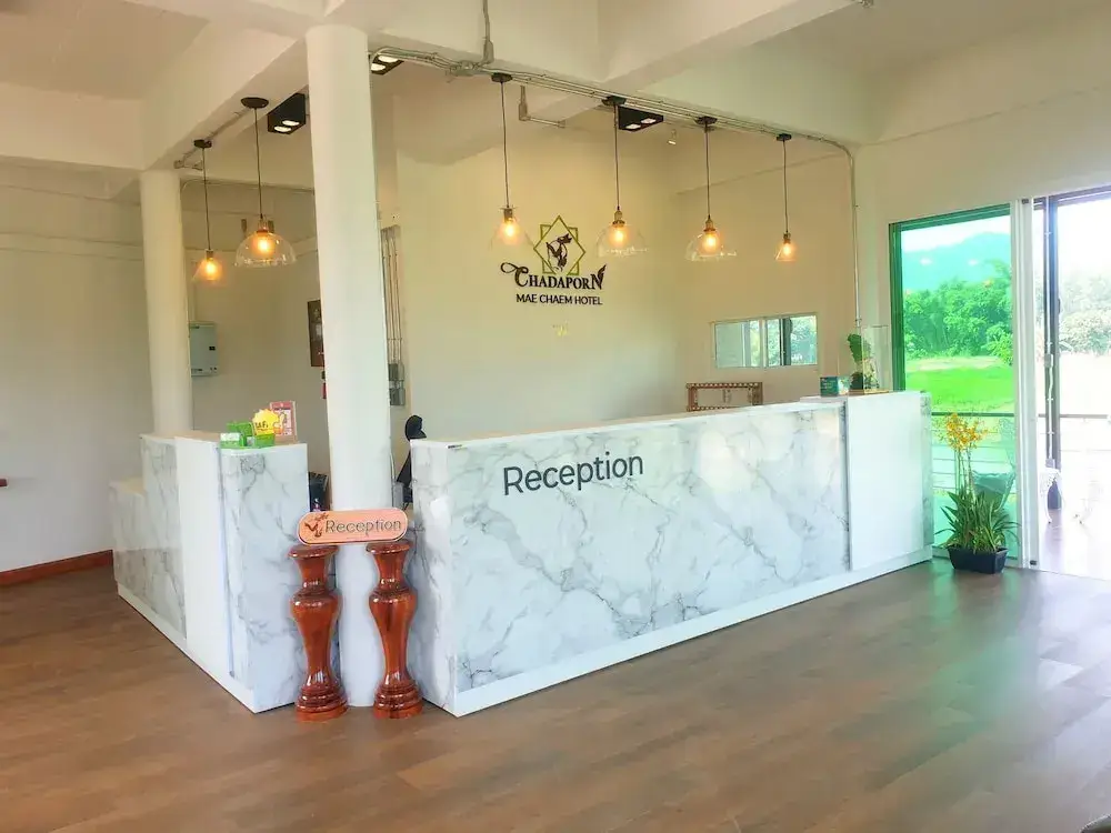 Чом-Тонг: Chadaporn Mae Chaem Hotel