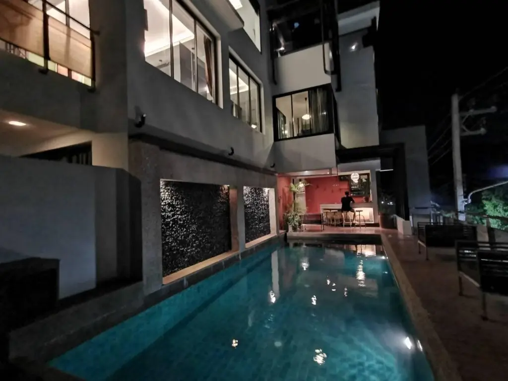 Муанг: The Idol Boutique Resort & Villa (Nai Harn)