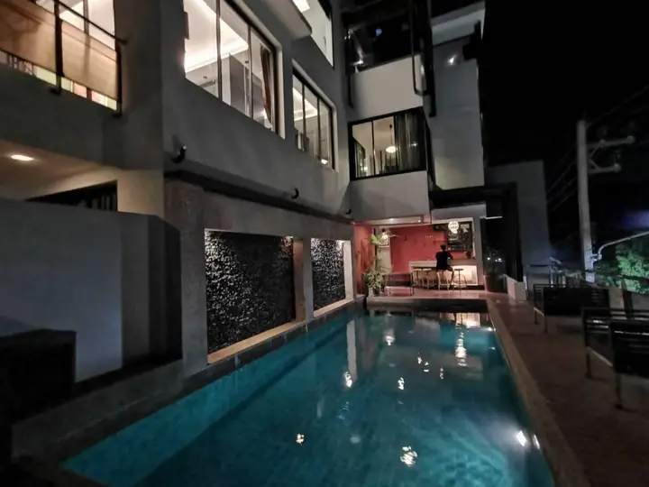 Муанг: The Idol Boutique Resort & Villa (Nai Harn)