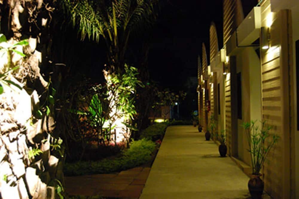 Районг: Cha-Baa Resort