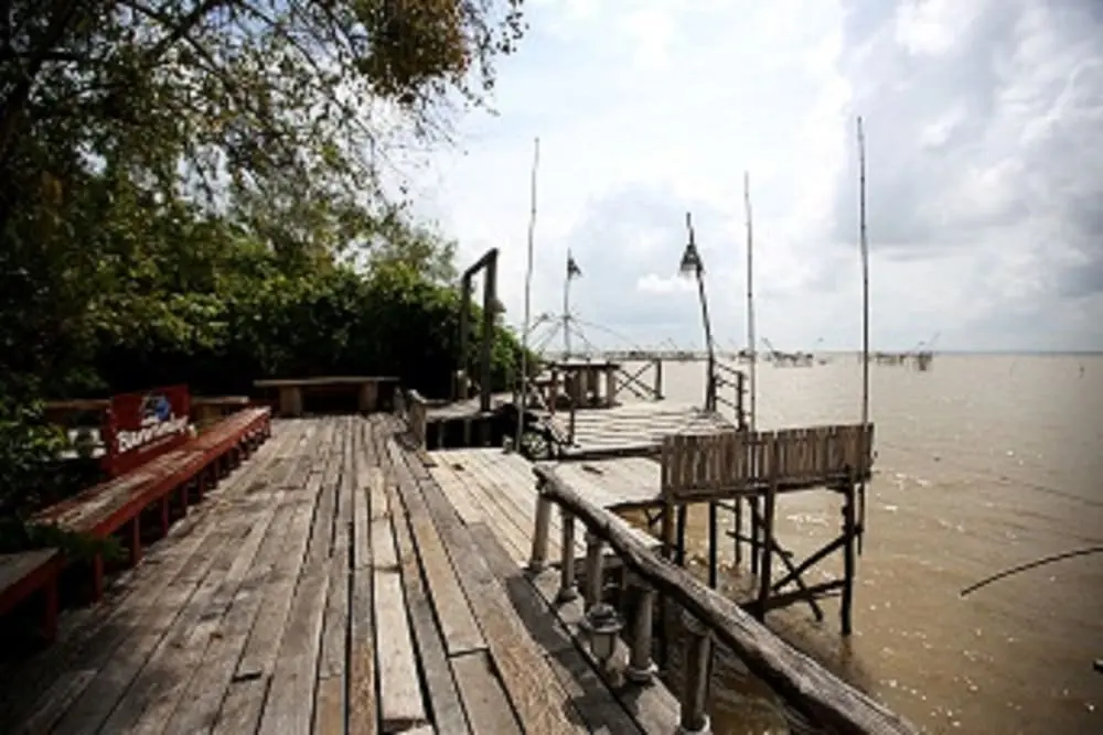 Патталунг: Ban Rimlay Pakpra Phatthalung