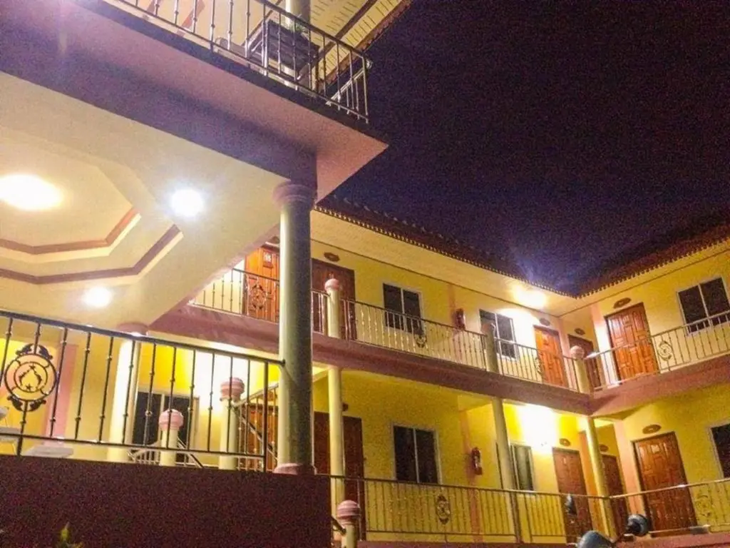 Пуа: Nakorn Nan Apartment