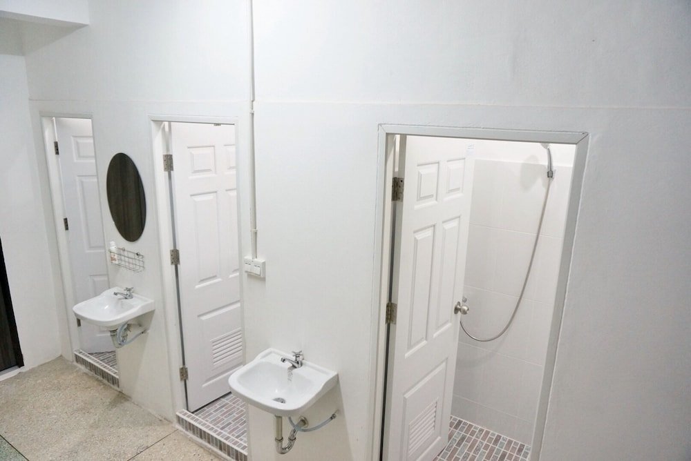 Бангкок: ROOM 218 - Dorm for rent - Adults Only