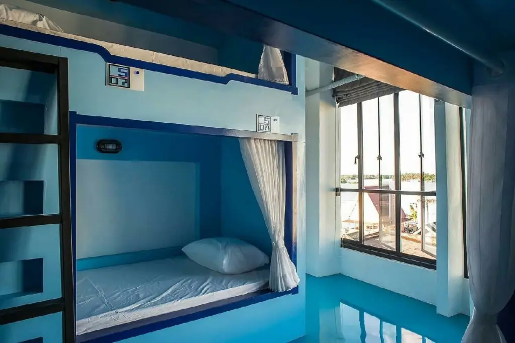 Сураттхани: The Port Hostel By Suwatchai