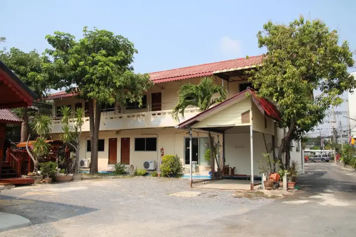 Лопбури: Ratchaphruek Resort