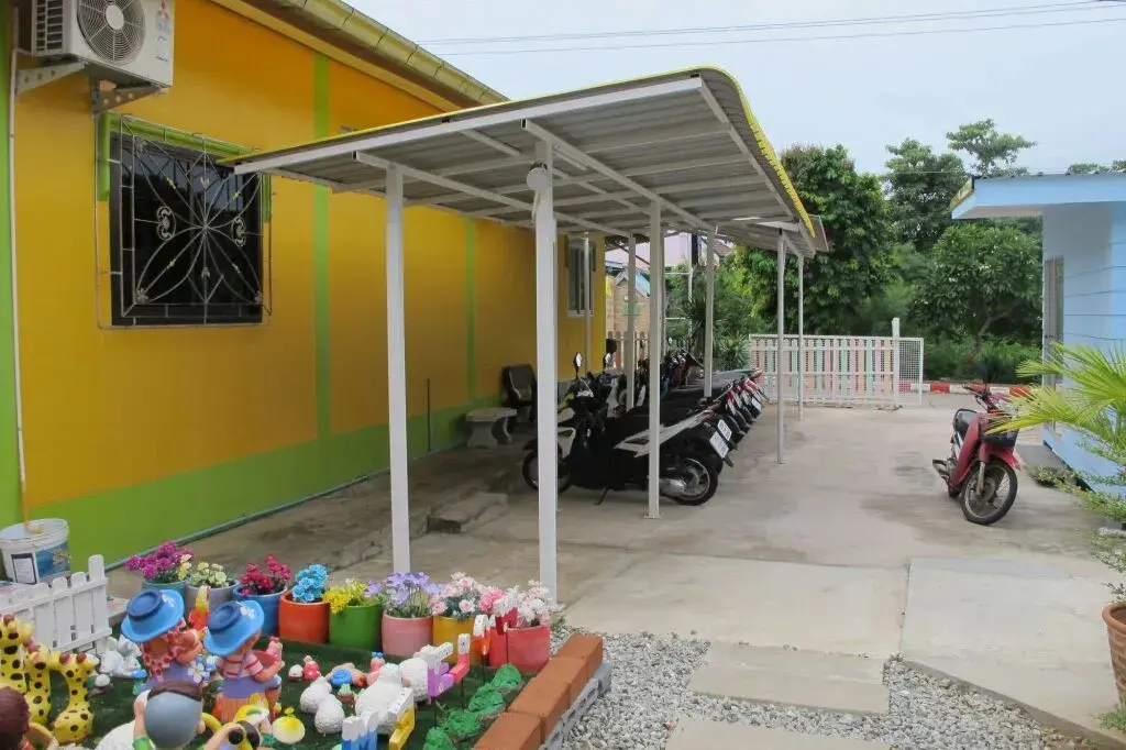 Ко Сичанг: Plaifah Bungalow Koh Sichang