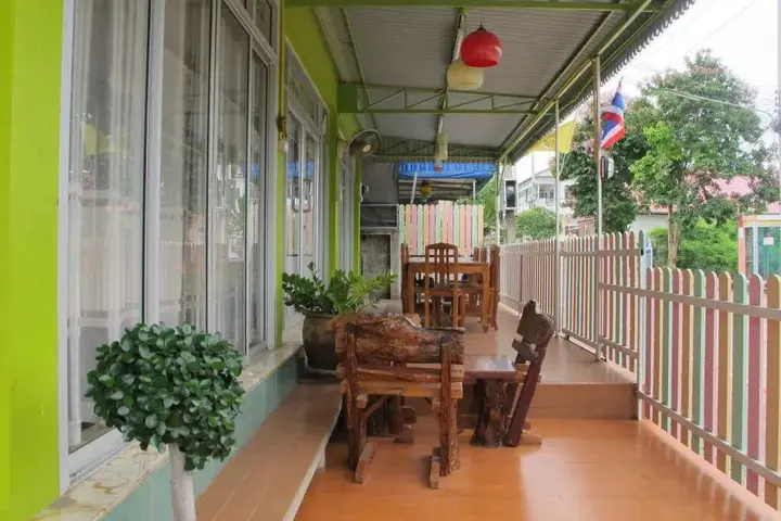 Ко Сичанг: Plaifah Bungalow Koh Sichang