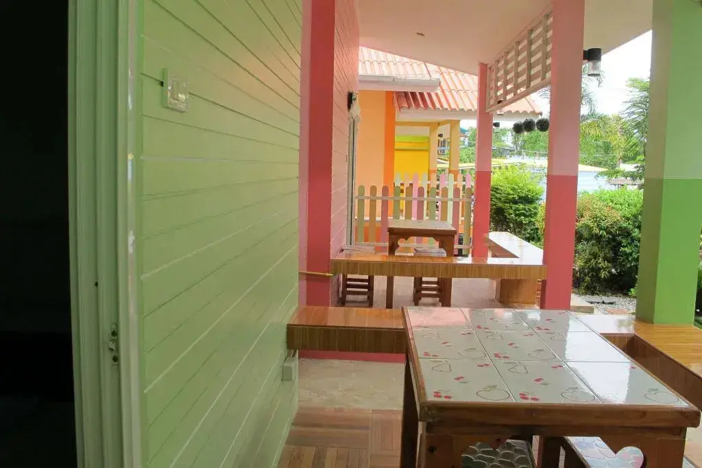 Ко Сичанг: Plaifah Bungalow Koh Sichang
