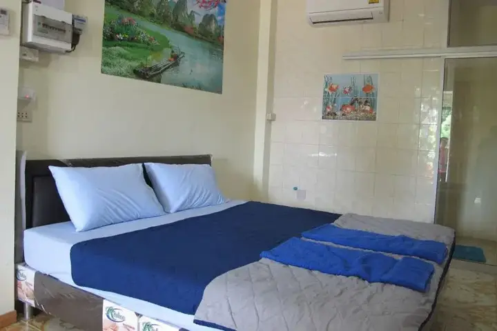 Ко Сичанг: Plaifah Bungalow Koh Sichang