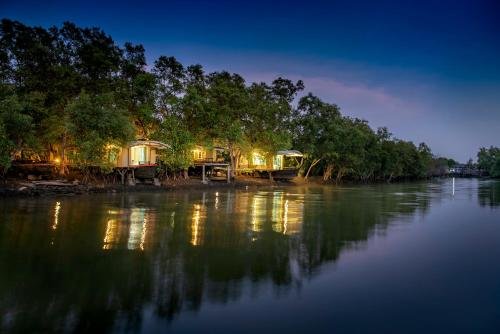 Фантон: Ratathara Resort