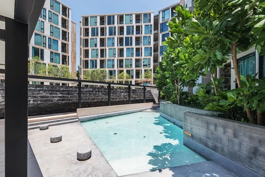 Муанг: The Base Uptown Phuket