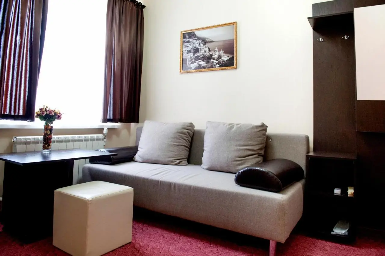Каменск-Шахтинский: Art Hotel