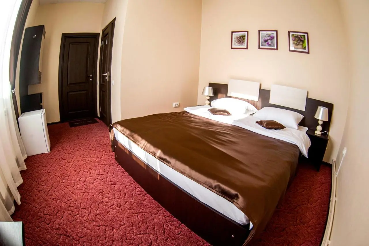 Каменск-Шахтинский: Art Hotel