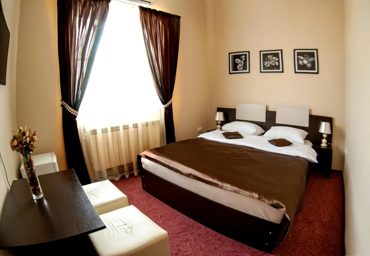 Каменск-Шахтинский: Art Hotel