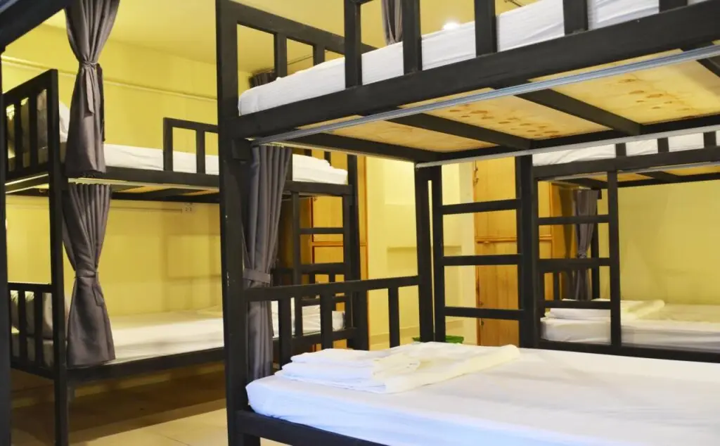Ланта: Chang Hostel