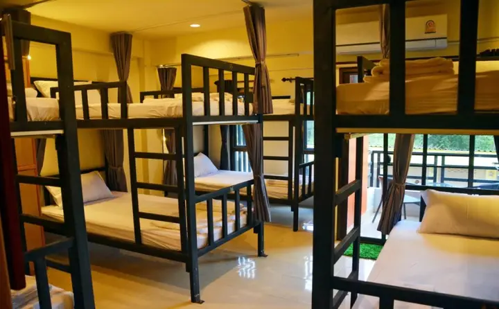 Ланта: Chang Hostel