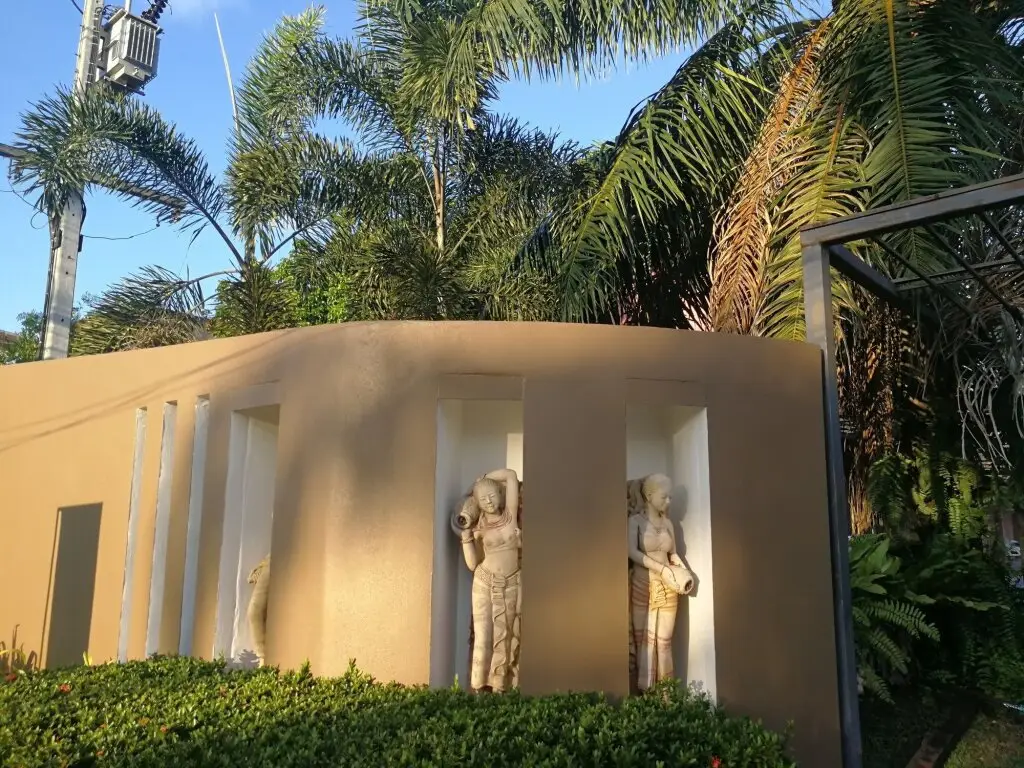 Хатъяй: Nattawadee Resort