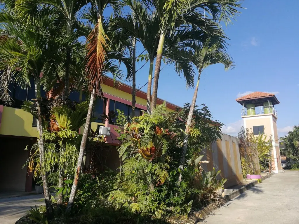 Хатъяй: Nattawadee Resort