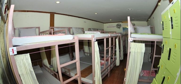 Пхи-Пхи-Дон: Blue Diamond Dorm Room