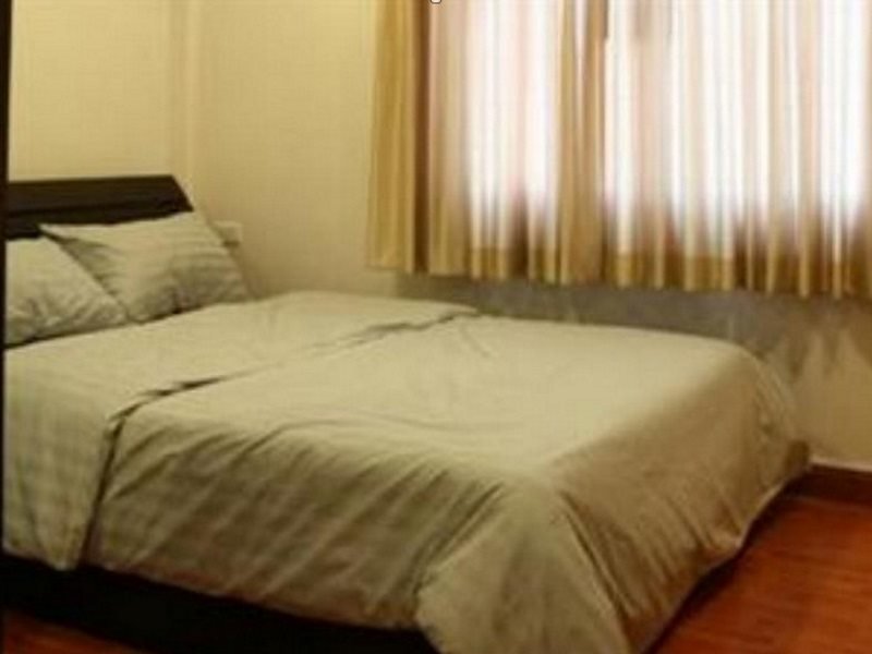 Бангкок: B8 Rooms Hotel