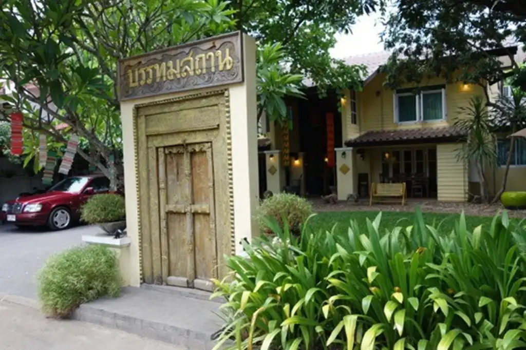 Чиангмай: Bunthomstan Guesthouse
