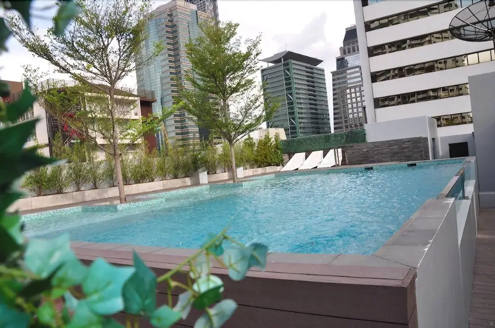 Бангкок: Quad Suites Silom