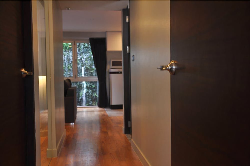 Бангкок: Quad Suites Silom