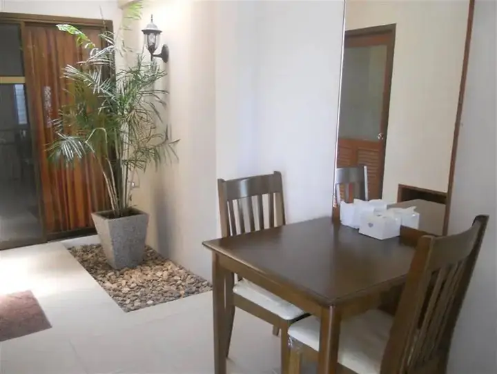 Кату: Thana Villa