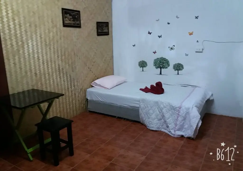 Ланта: Pattarawadee House