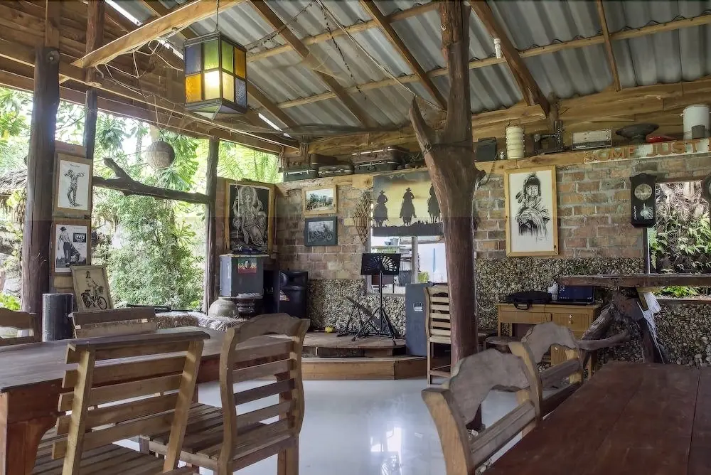Сикао: Sa-Buy Country Resort