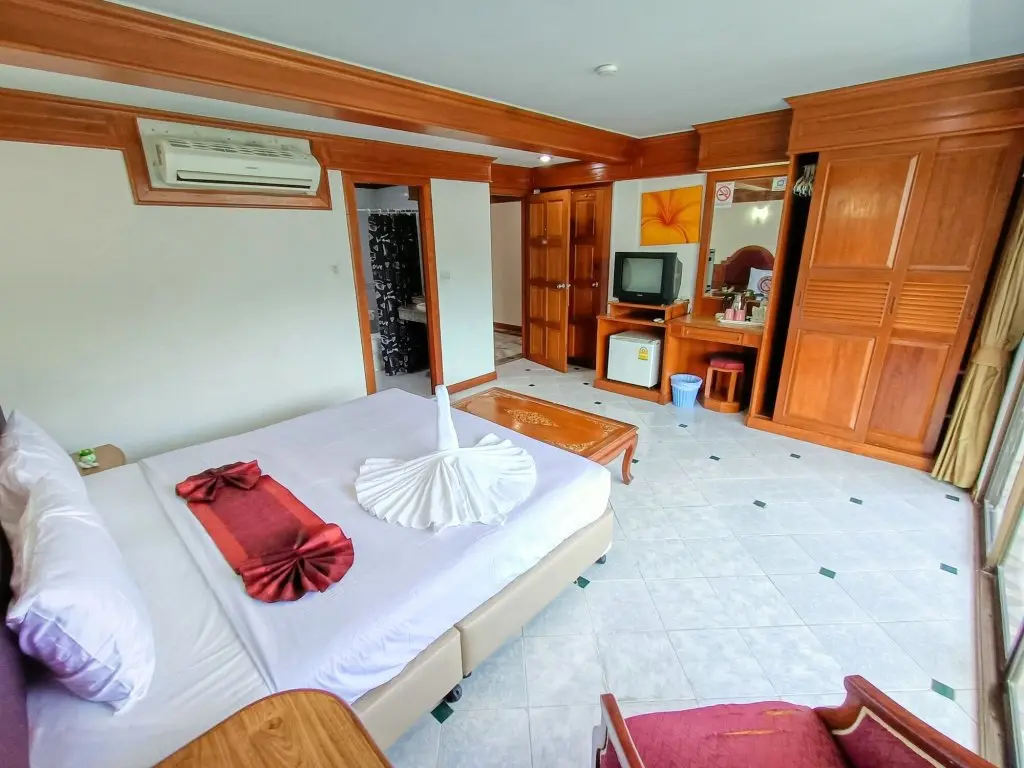 Кату: Hack Patong Beach Hotel