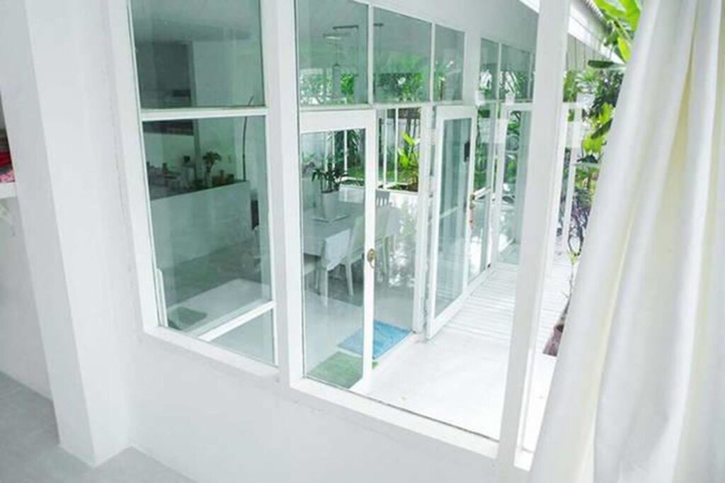 Маерим: Franjipani Home